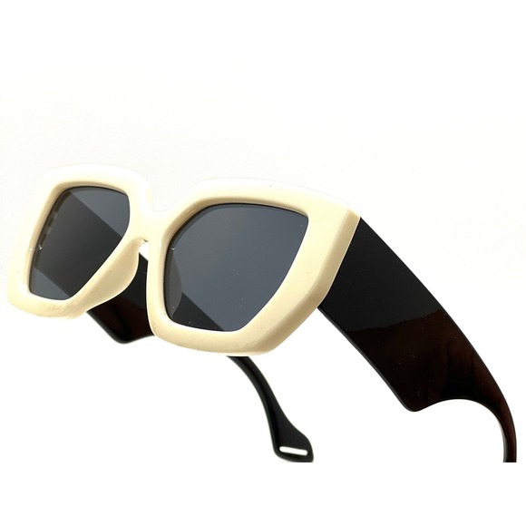Chic Oversized Square Sunglasses Cream Black Bold Fashion Eyewear Women Luxury - Picture 3 of 12